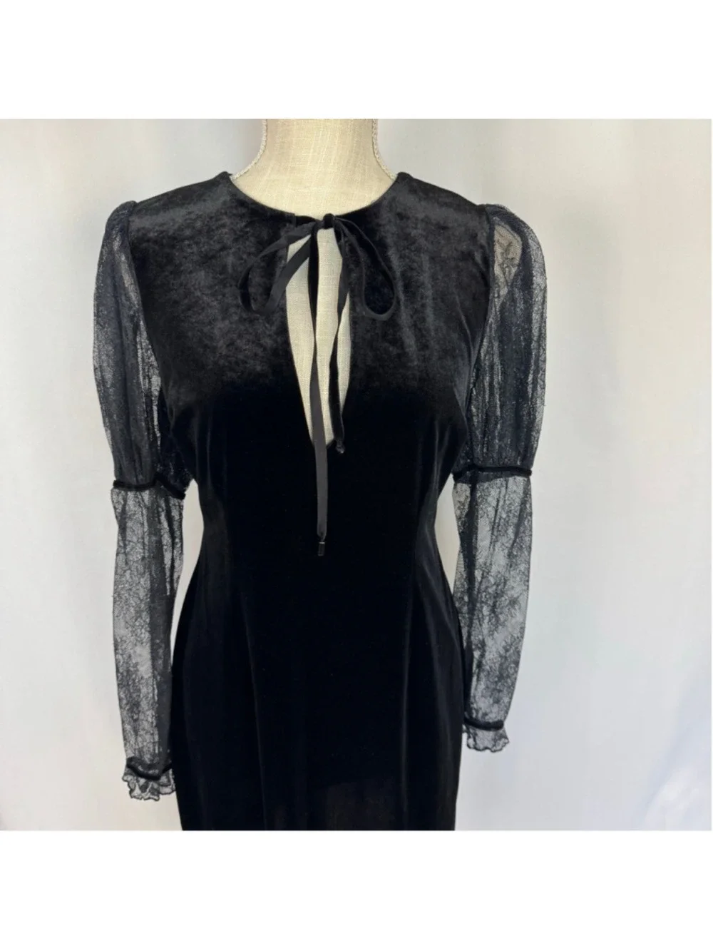 Free People Midnight Hour Lace Velvet Black Mini Dress Size Small Romantic Goth